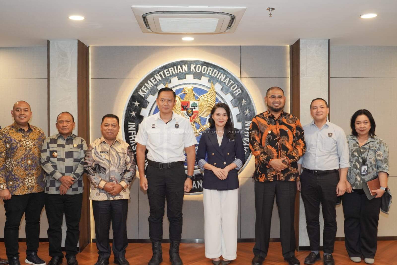 Gubernur Sherly Laos Dorong Hilirisasi Kelapa: “Setiap Jalan Tani Adalah Janji untuk Petani Maluku Utara”