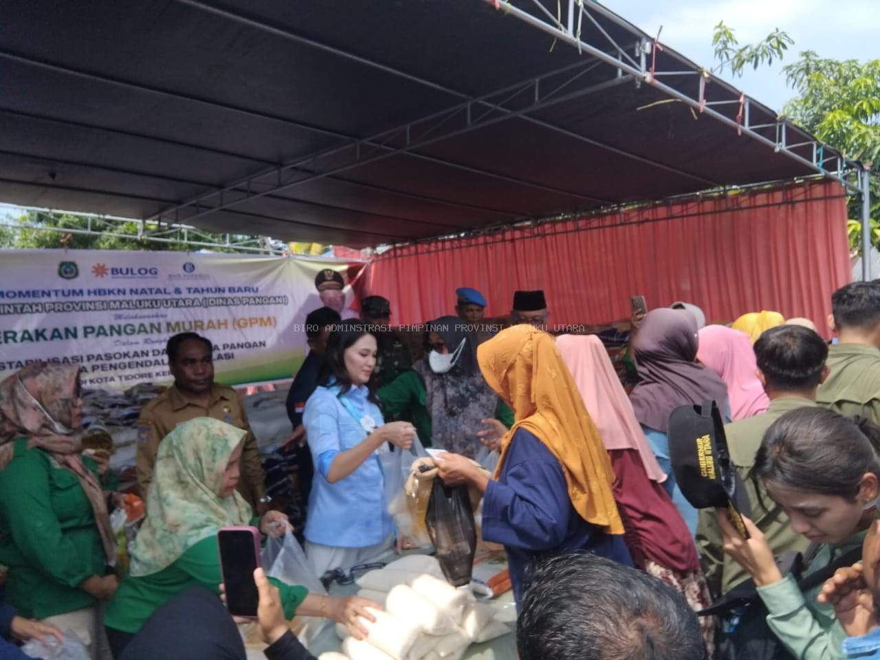 Pangan Murah dan Senyum Warga Desa Aketobololo