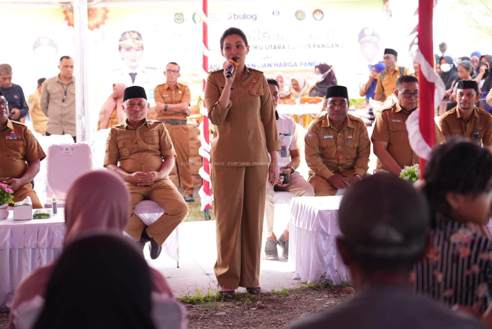 Tekan Inflasi Jelang Idulfitri 2026, Gubernur Sherly Buka Gerakan Pangan Murah dan Gebyar Pasar Murah di Sofifi