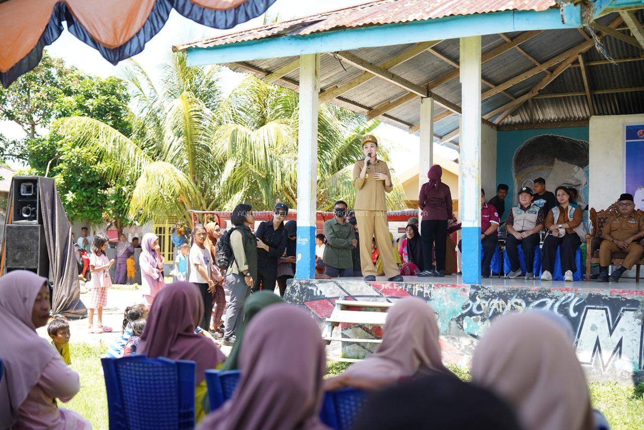 Sherly Genjot Simpul Perekonomian Nelayan Dehe Melalui KUR