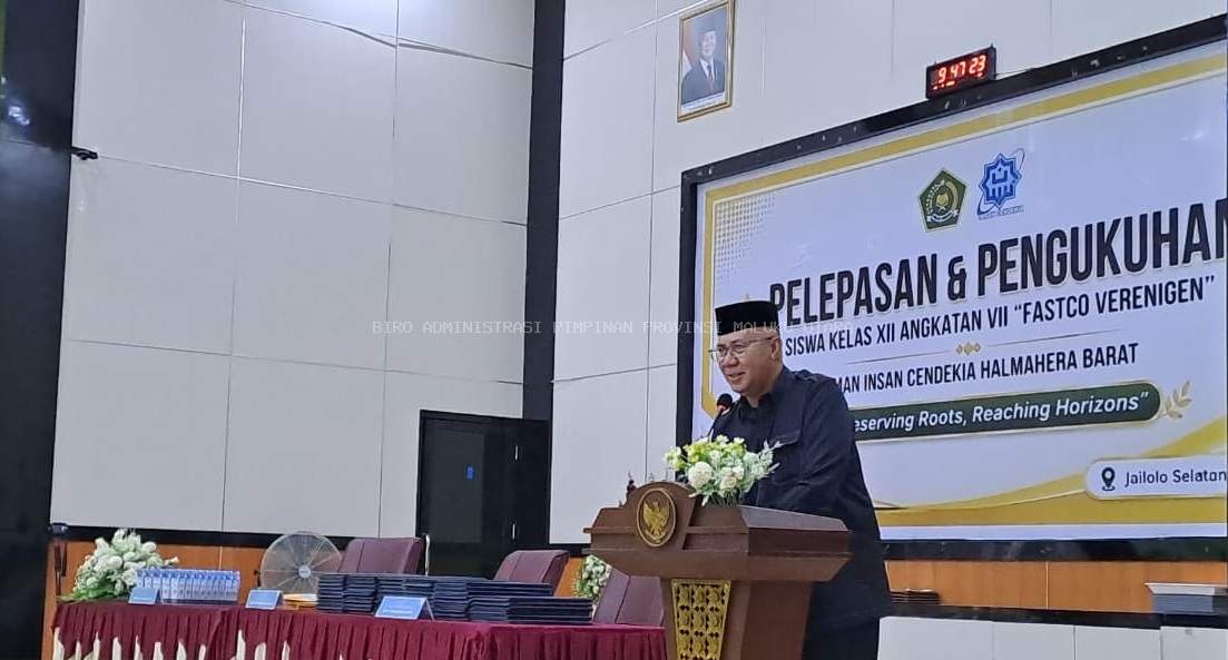 Pesan Mendalam Sahli Gubernur Pada Pelepasan Siswa MAN Insan Cendekia Halbar