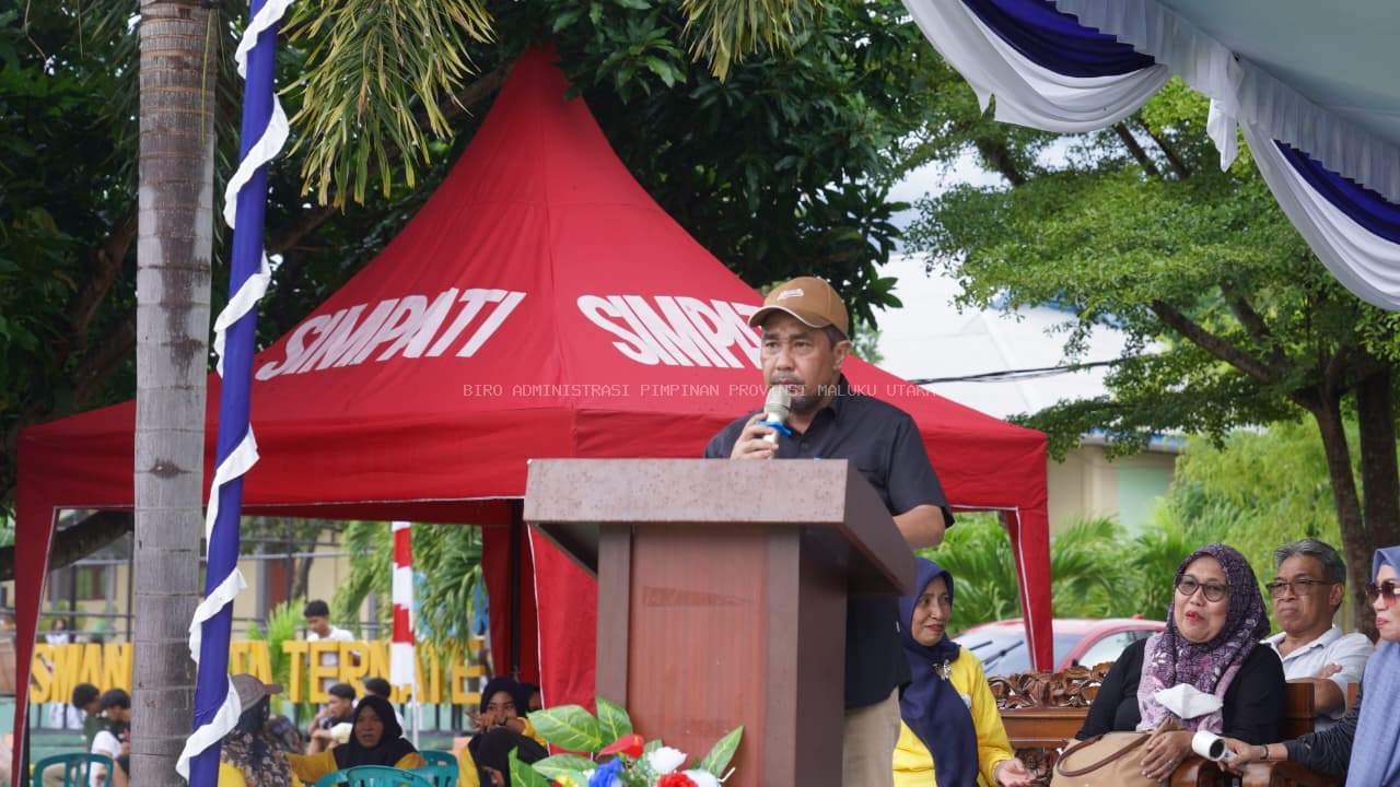 Buka Smanli Cup III, Sahli Abdullah Tekankan Jaga Sportivitas dan Tunjukkan Prestasi Bagi Dunia Pendidikan Malut