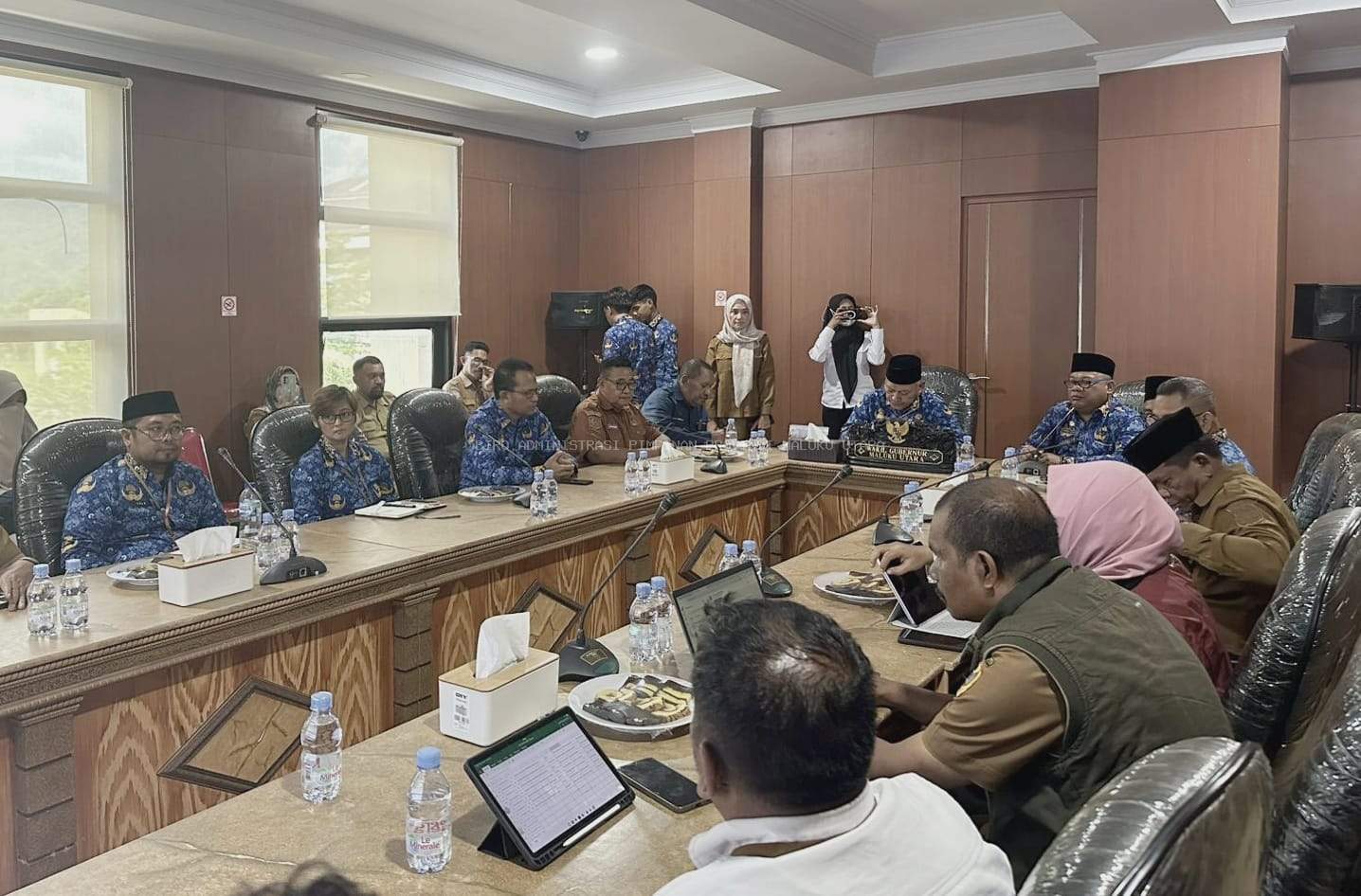 Wagub Sarbin Buka Pleno Sekolah Rakyat Malut: Tekankan Hak Pendidikan dan Validitas Data Kemiskinan