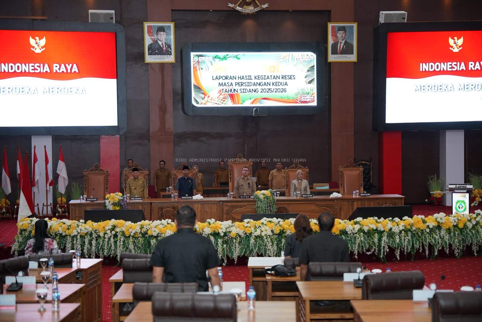 Wagub Terima Risalah Hasil Reses 45 Anggota Legislatif
