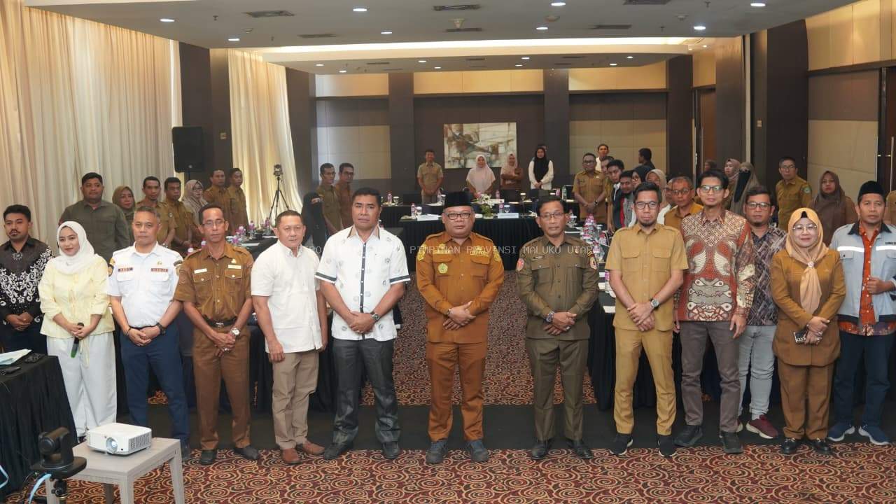 Sekprov Malut Buka Konsultasi Publik Perkada Pengendalian Pemanfaatan Ruang, Tekankan Kepastian Hukum Investasi